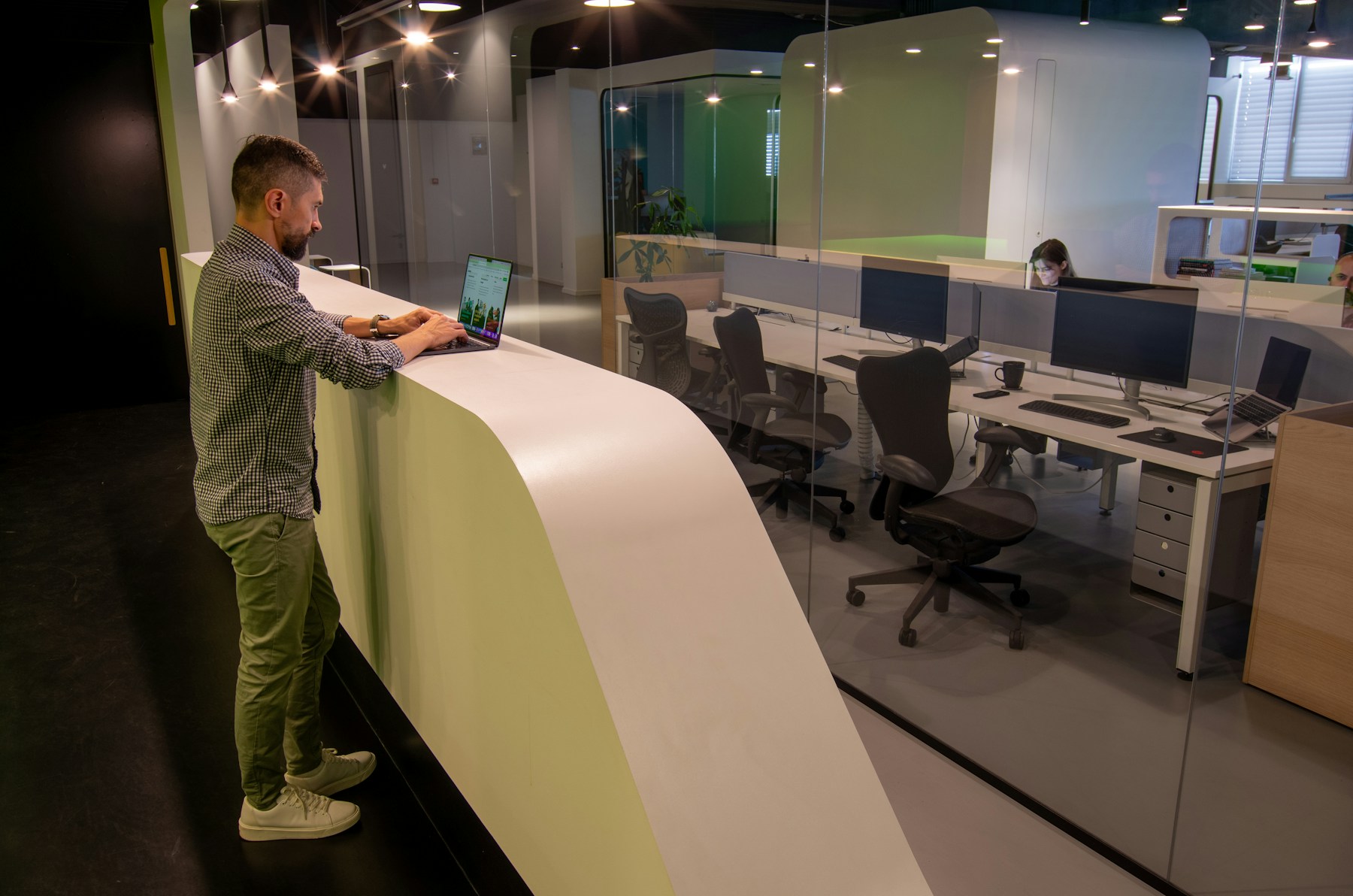 Best Seat Cushion for a Hard Office Chair