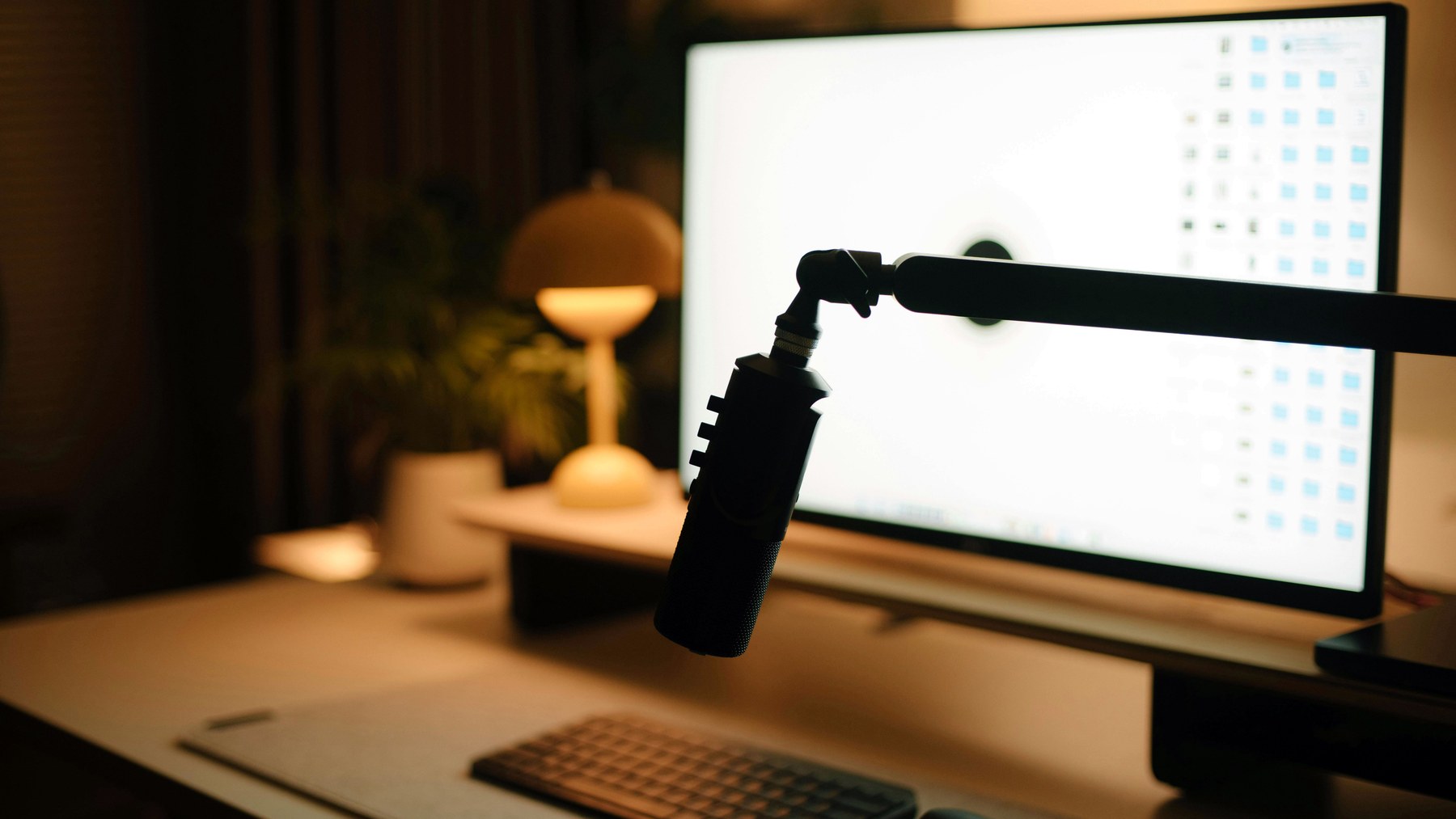 Small Desk Accessories That Change How Work Feels